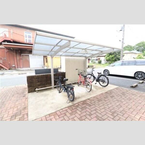 フォンティーヌ 駐輪場