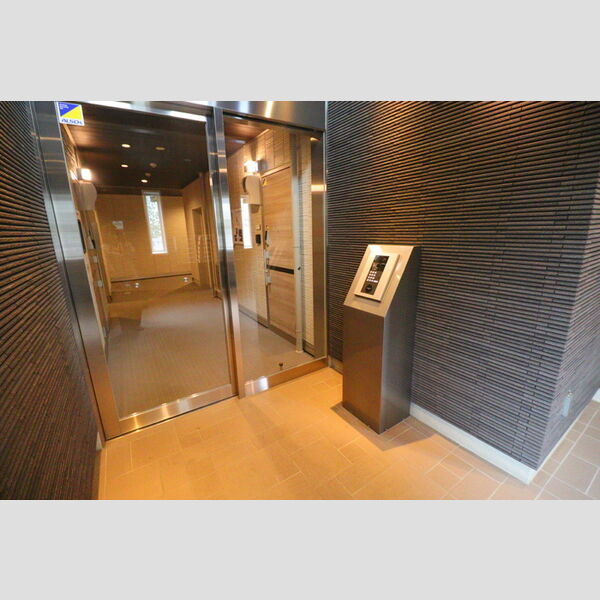 メゾンヴィクトワール梶ヶ谷103号室 同建物別部屋の参考画像