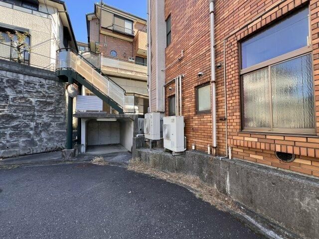 笹堀Ｂ エントランス