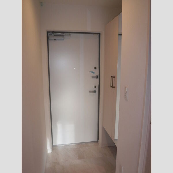 G'-note301号室 玄関