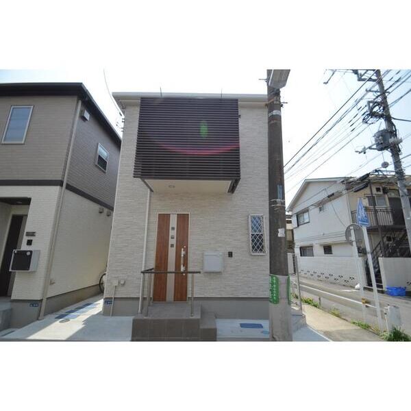 今井南町戸建 エントランス