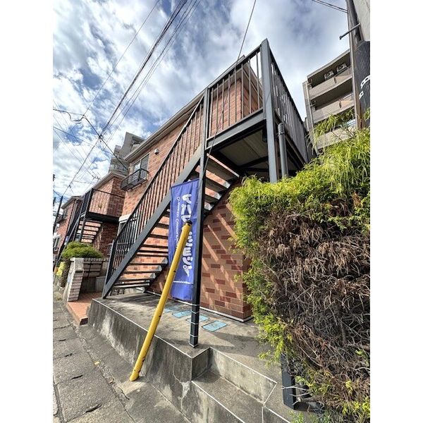 カーザ・レフィナーダⅢ0202号室 外観