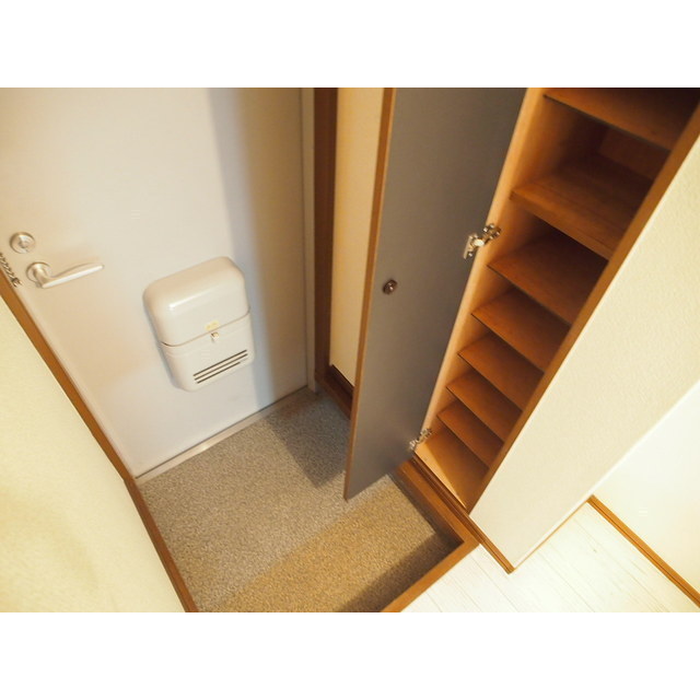 ハイツ幸野 下駄箱付き