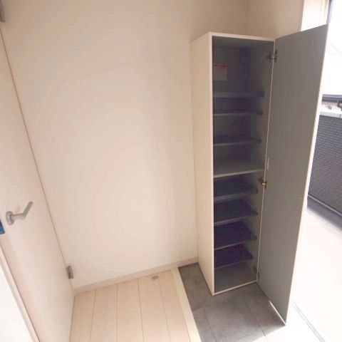 Ｃａｓｔｉｌｌｏいのはな1階 玄関