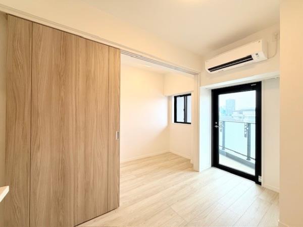 アジールコート町屋6階 リビング