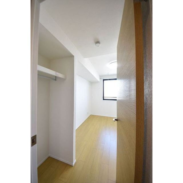 プランドール市川0202号室 内観