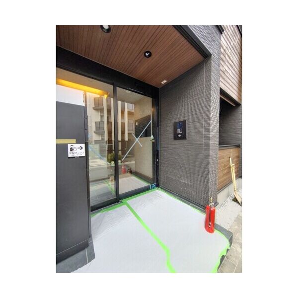 ForestMaisonKOMAGOMENORTH エントランス