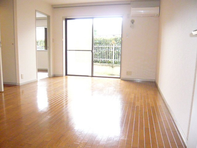 ソルクレスト高円寺 リビング