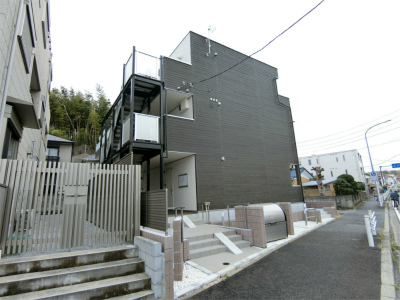 リブリ・大倉山1階 外観