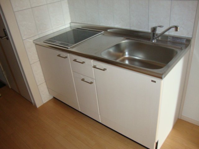 サンレジデンス湘南 システムキッチン