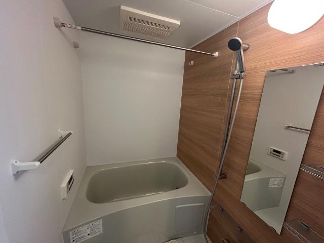 Ｋ・Ｔ　ｄｅｓｉｒｅ バス