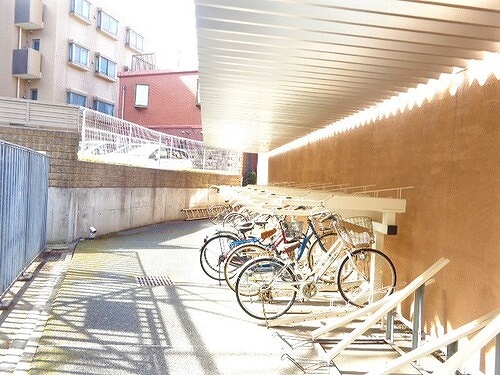 ハウス・エプタ4階 同建物別部屋の参考画像