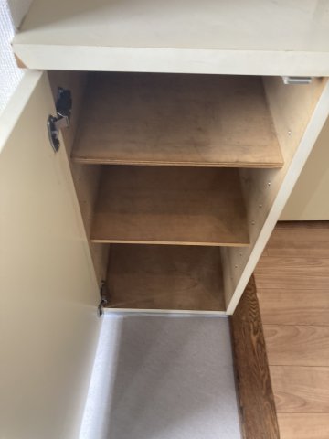 ストークマンション藤間203号室 玄関