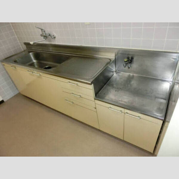 オーシャンビュー弐番館 304(キッチン)