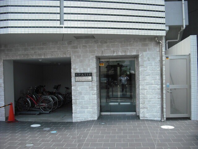 スパシエカステロ新都心 外観