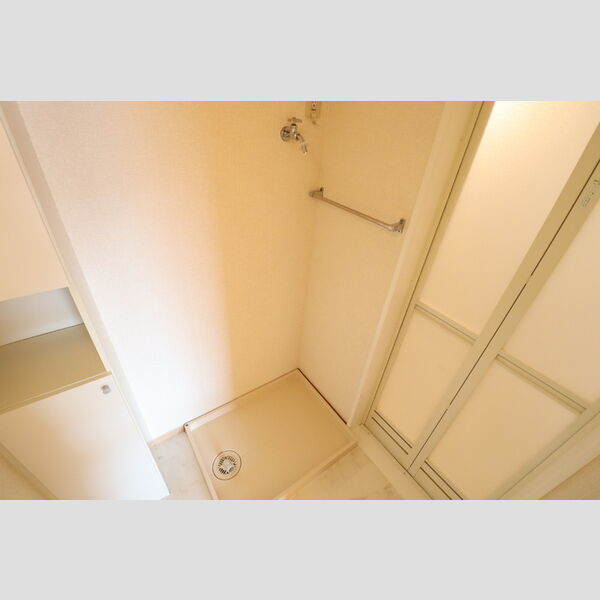 メゾン・ヴェール 洗濯機置き場