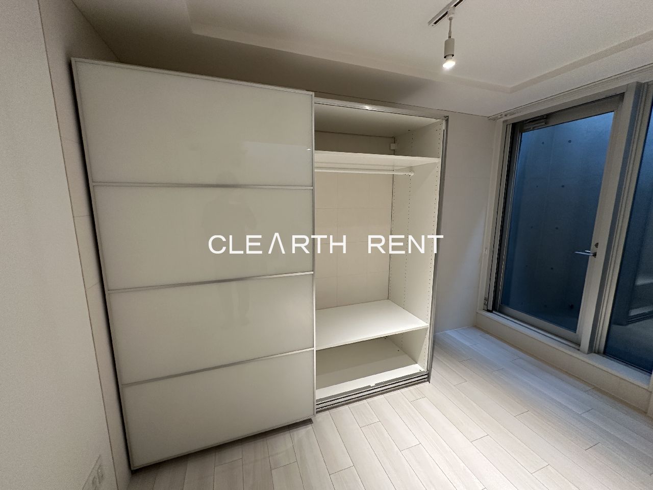 ＧＲＡＮ ＰＡＳＥＯ 池尻大橋101号室 収納