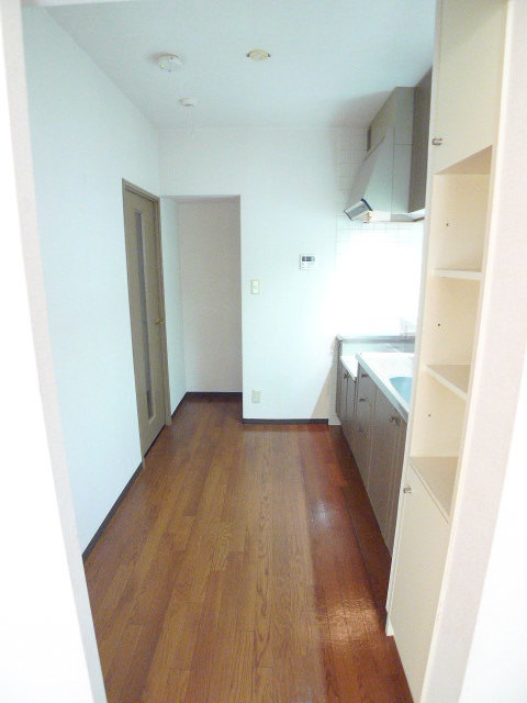 グランシャリオ誠治館0208号室 こちらの写真は同タイプの別の部屋の写真となります。