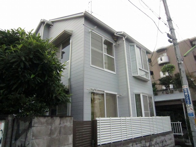 ジュネス烏山102号室 外観