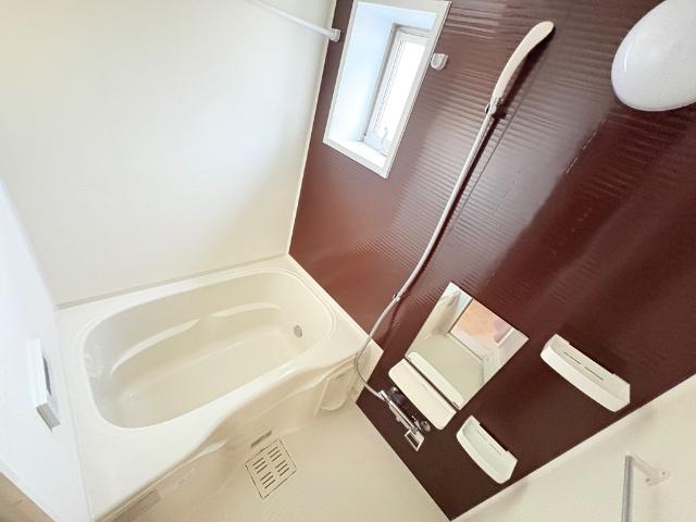 Ivy Field Ⅰ (アイヴィー フィールド ワン)205号室 バス