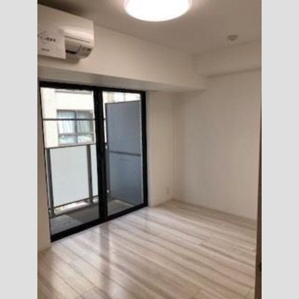 S-RESIDENCE新御徒町East502号室 リビング