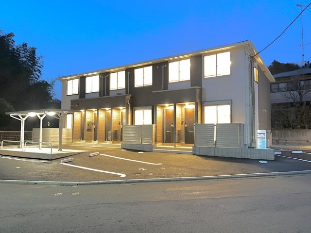 リバレイン マルカワ(Riverain Marukawa) 外観写真（夜）