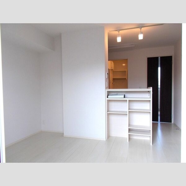 ハイム羽沢十番館 LDK10帖