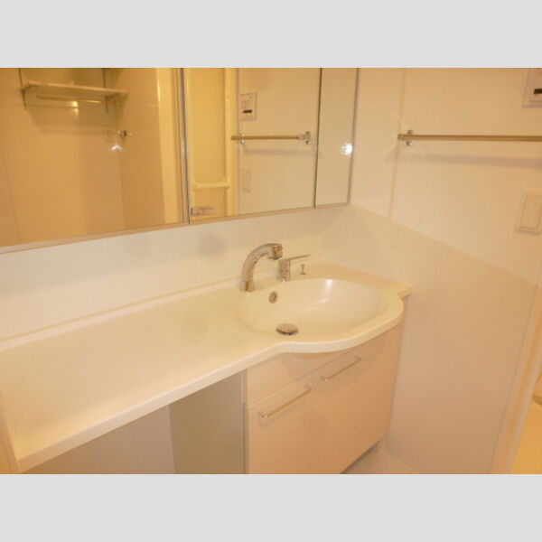 Regalo 洗髪洗面化粧台