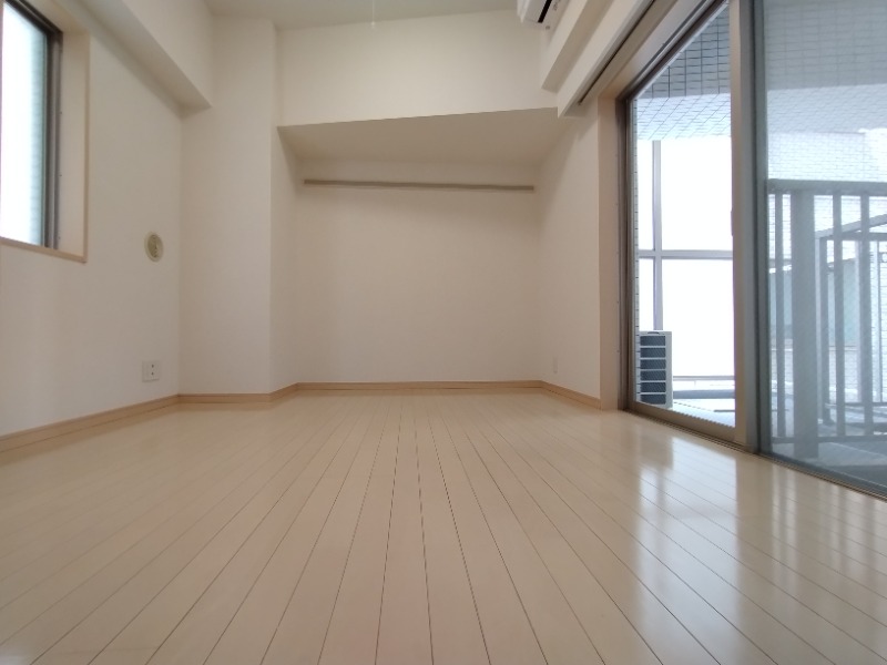 AXAS新宿若松町Sta. リビング
