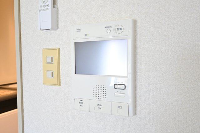 グリーンプラザ東あずま4階 モニター付オートロック