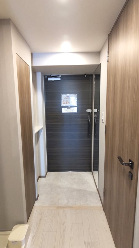 クレヴィアリグゼ西巣鴨2階 玄関