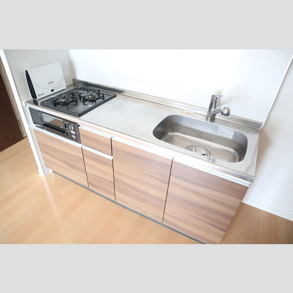 ラフレ東川口 システムキッチン