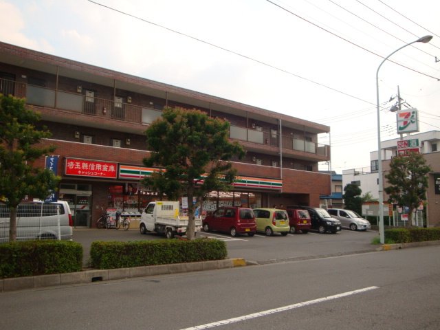 クレール セブンイレブンさいたま松木2丁目店まで392ｍ