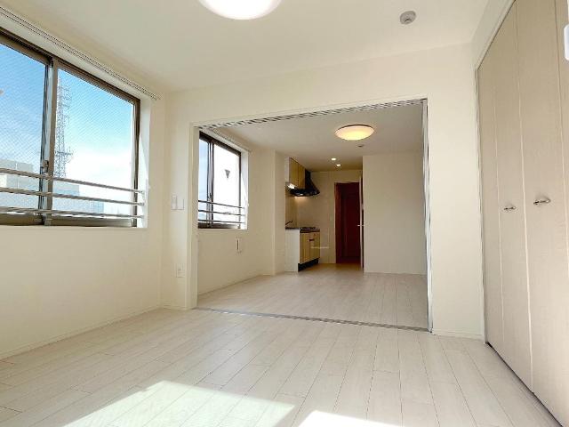 アベリア　コンフェッティ 洋室