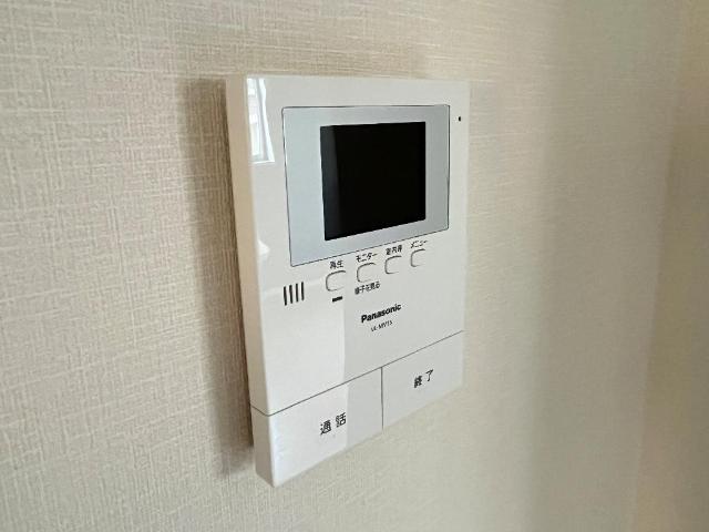 ヒルズＹＡＣＨＩＹＯ103号室 カメラ付インターホン