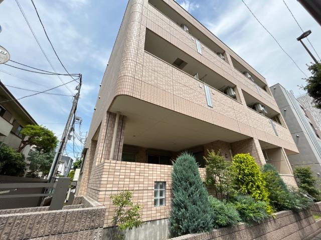 リブベース 外観写真（昼）