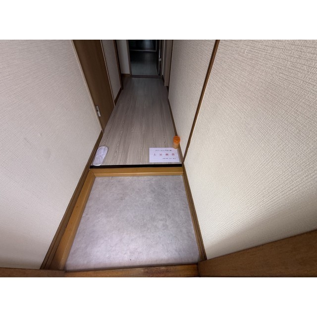 サンライフⅡ501号室 玄関