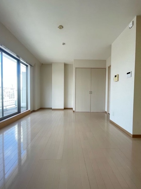 サウンド竹ノ塚ビル0504号室 寝室