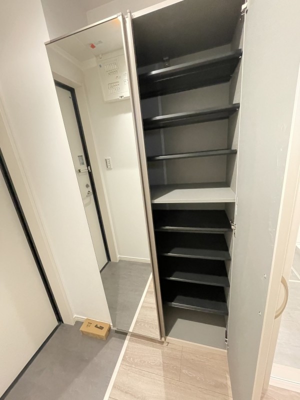 ｒｈ　Ｃｈｉｂａ3階 玄関