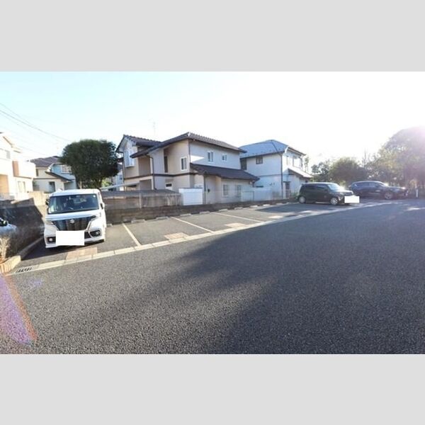 ガーデンパークみずき 駐車場