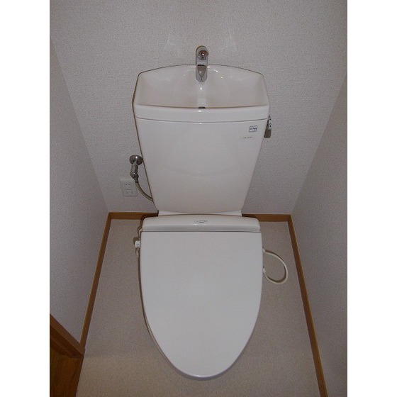 シュタイン・ブルグ0404号室 トイレ