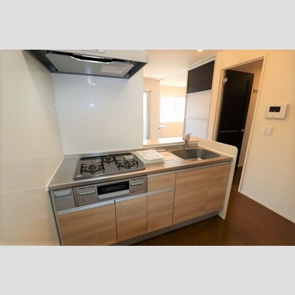 バリスサイト　F202号室 システムキッチン