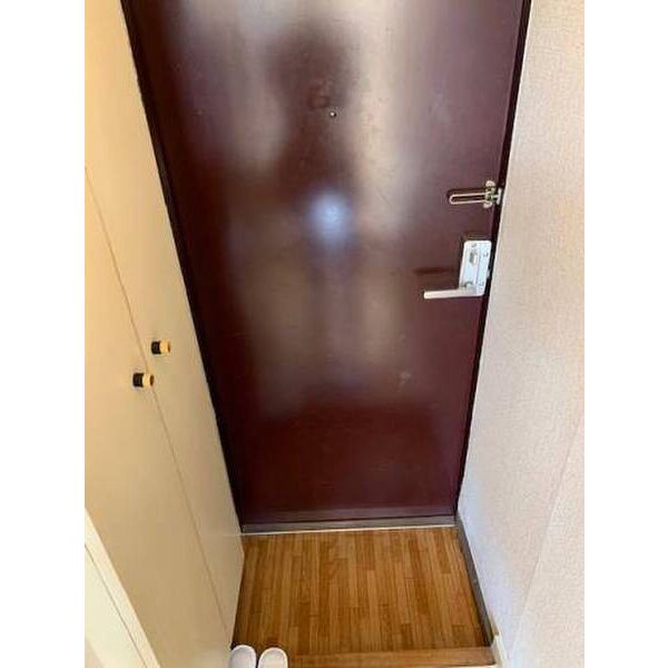 クレスト津田沼第010103号室 玄関