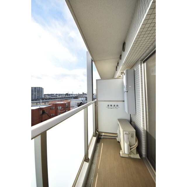 Court Blanche0604号室 内観