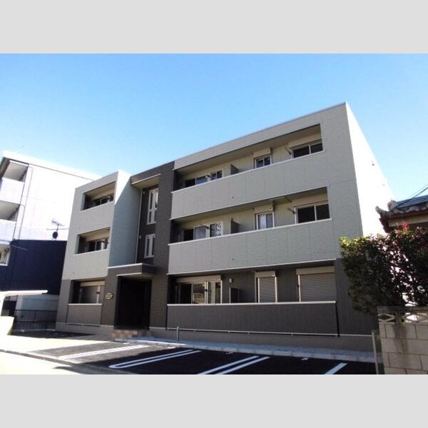 エヴァーラスティング熊谷104号室 建物外観