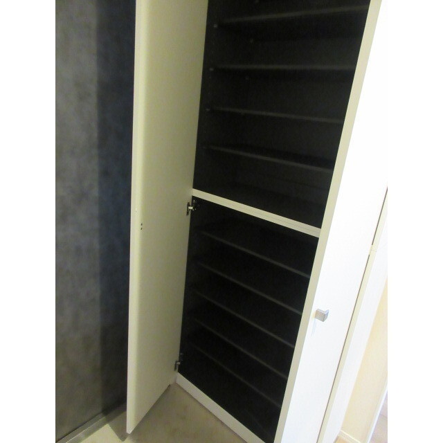 Luft中野坂上3階 内観