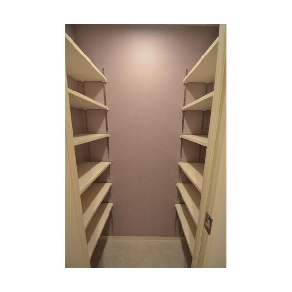 サンファーロ新都心802号室 同建物別部屋の参考画像