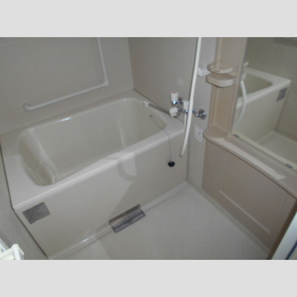 Magnolia cout[マグノリアコート]102号室 ユニットバス