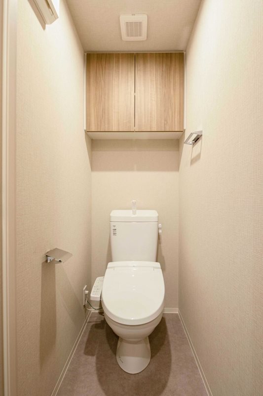 ドゥーエ南千住3階 トイレ