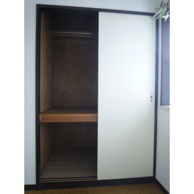 サンハイム清水0201号室 収納